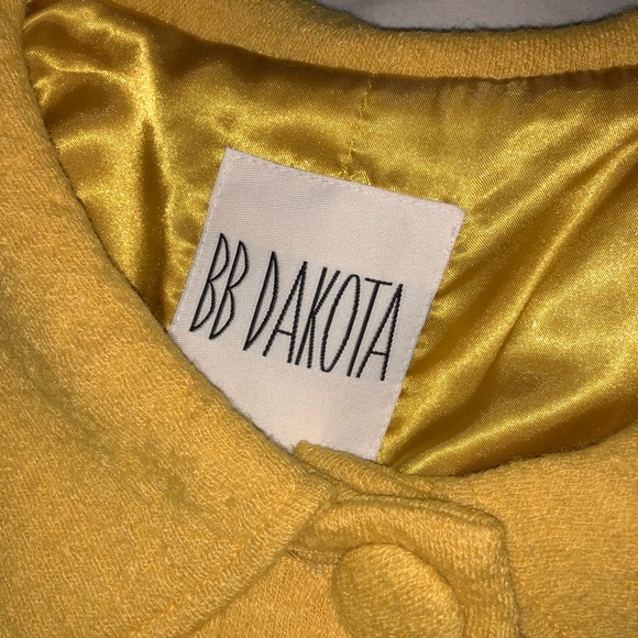 Jacket - Picture 2 of 6